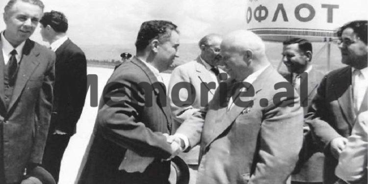 “Xhaviti më tha se arratisja e Panajot Plakut është akt i madh trimërie dhe se ai nga Beogradi…”/ Përgjimet ndaj disidentit komunist që vuajti 32 vite burg!