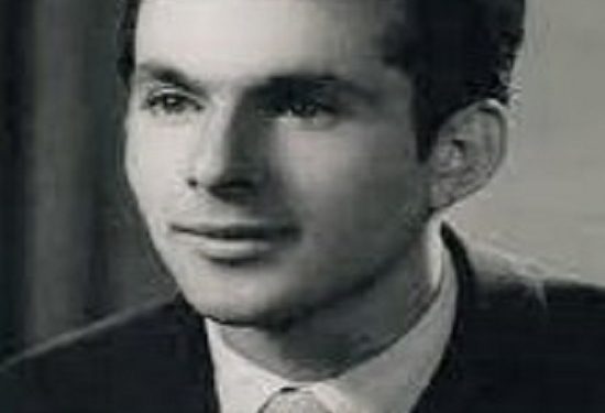 “Teuta Hoxha, nusja e djalit të Enverit, me intelekt të kufizuar, vuri emrin te librat e që unë dhe Rinush Idrizi përgatitëm në Arkiv… “/ Kujtimet e panjohura të ish-gazetarit të Radio-Tiranës dhe ‘RD’-së