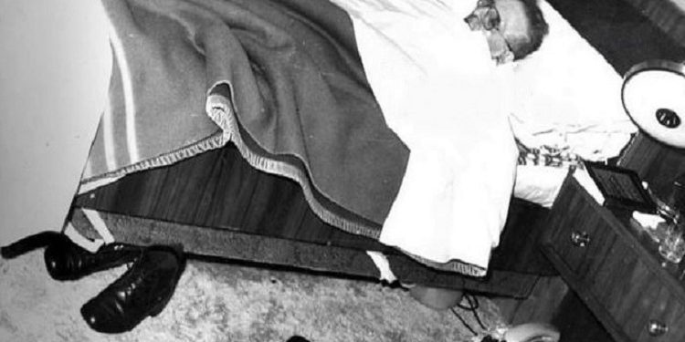 “Ditën e rrëzimit të monumentit të Enverit, nusja e djalit të Hekuran Isait erdhi në zyrën time dhe më tha….”/ Kujtimet e panjohura të ish-gazetarit të Radio-Tiranës dhe ‘RD’-së