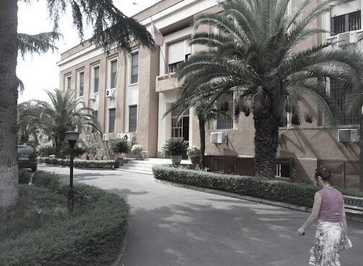 “Teuta Hoxha, nusja e djalit të Enverit, me intelekt të kufizuar, vuri emrin te librat e që unë dhe Rinush Idrizi përgatitëm në Arkiv… “/ Kujtimet e panjohura të ish-gazetarit të Radio-Tiranës dhe ‘RD’-së