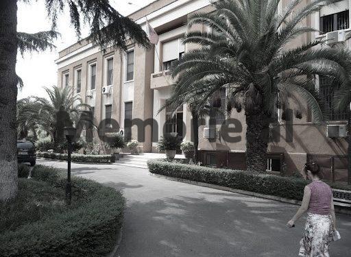 “Amaneti i nënës sime që të mos e pranoja ish-shoqen e saj të Luftës, Nexhmije Hoxhën, nëse vinte për ngushëllim… “/ Kujtimet e panjohura të ish-gazetarit të Radio-Tiranës dhe ‘RD’-së