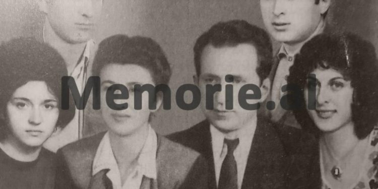 “Xhaviti tha se kur erdhi Tuk Jakova në Berat, unë isha Sekretar i Komitetit Partisë dhe me që s’mundja t’i flisja, kufizohesha vetëm me…”/ Përgjimet e “Vëzhguesit”, ndaj të internuarve të Zvërnecit