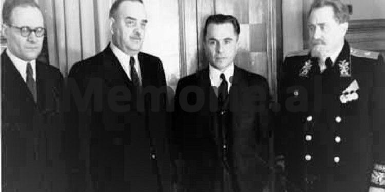 “Xhaviti i tha Xhafer Vokshit se shtëpia e Aqifit dhe e të atit të Haxhi Lleshit, e kanë ngrënë me çdo qeveri, prandaj nuk kanë qenë kurrë patriot, por…”/ Përgjimet e “Vigjëlentit” për të internuarit e Zvërnecit