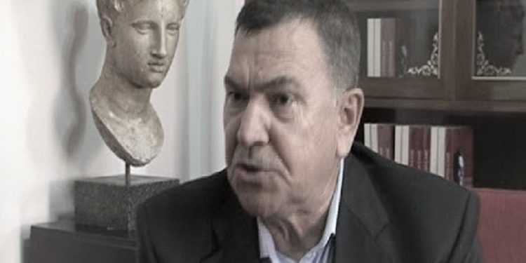 “Lideri nuk lind…bëhet”