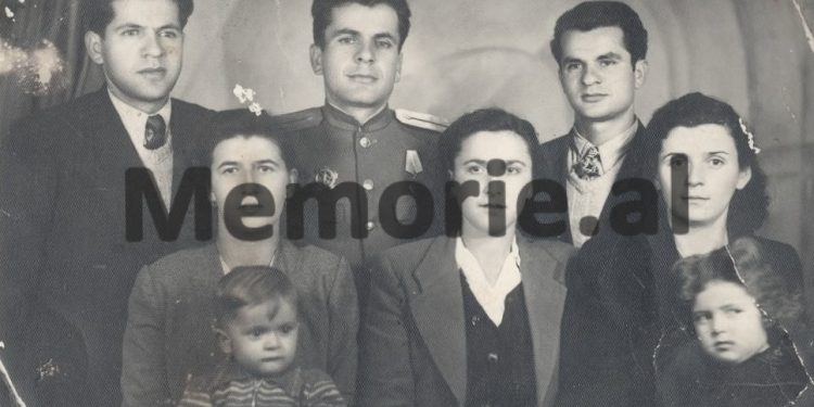 “Ju lutemi të shikohen nga Laboratori Qendror i Kriminalistikës, shënimet e koduara që Xhavit Qesja ka shkruar në librat që do i dërgonte…”/ Raporti i oficerit të Sigurimit