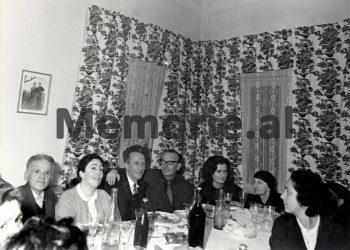 Enver’s accusations: “There are those like Dashnor Mamaqi, who shouted in the Plenum of the Central Committee against Paçram and Balluk, but was”. “/ 7th Plenum, May ’75, when Hoxha” discovered hostile groups “!