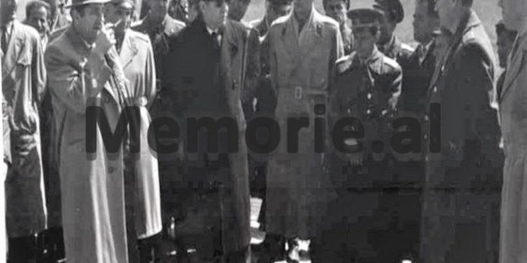 “Kadri Hoxha thotë se Dilaver Radëshi ka të shkruara 14 variante se si përmbyset kjo udhëheqje dhe Gjin Marku i tha…”/ Përgjimet në burgun e Burrelit në ’76-ën