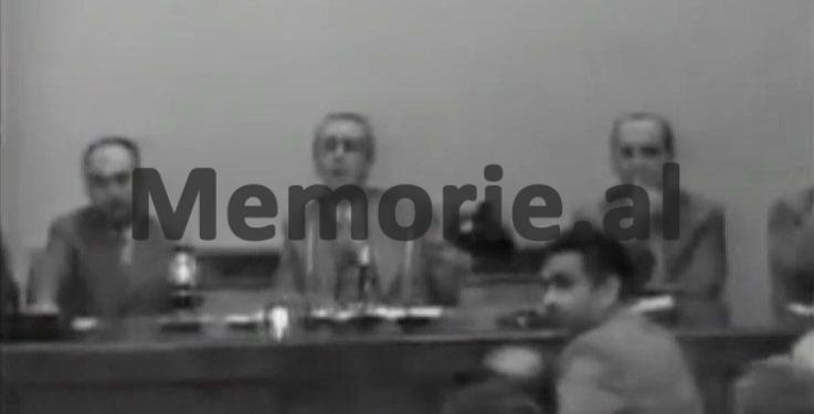 “Bashkëpunëtorët e Mehmet Shehut tani i kemi në burg, por ka akoma në…”/ Plenumi i panjohur ku u “kryqëzua” Kadri Hazbiu, tetor ‘82