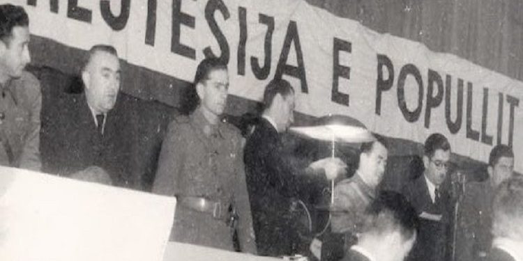 Gjyqi ndaj disidentit: “Ngjarjet në Moskë, Poloni dhe Hungari, më bënë të shkëputem prej jush e tani e ndjej veten të…”/ Akt-akuza ndaj të pandehurit Xhavit Qesja, Tiranë 1967