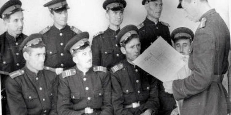 “Xhavit Qesja, Pëllumb Dishnica dhe Maqo Çomo, presin me padurim rrëzimin e pushtetit dhe të tre ngritën dolli për…”/ Përgjimet e “Shkëlzenit” në kampin e Zvërnecit