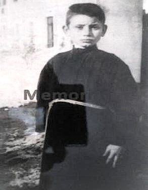 “Christmas in the Time of Communism: Unknown Photos of Dom Ernest Troshani Giving Mass”