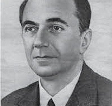 “Kur Adil Çarçanit i treguan listën me emrat nga sektori i naftës që do arrestoheshin si sabotatorë, ai tha… “/ Kujtimet e panjohura të ish-gazetarit të Radio-Tiranës dhe ‘RD’-së