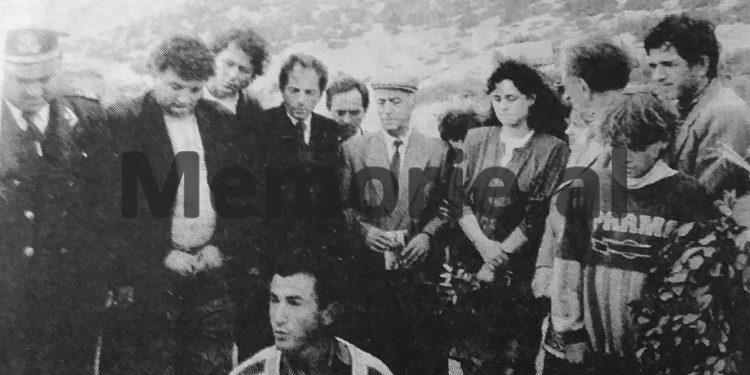 “Para se ta pushkatonim, ai kërkoi një cigare dhe pasi e thithi disa herë, unë e qëllova me pistoletë në kokë…”/ Dëshmia  e ish-prokurorit, si u ekzekutua ish-themeluesi i PKSH-së?