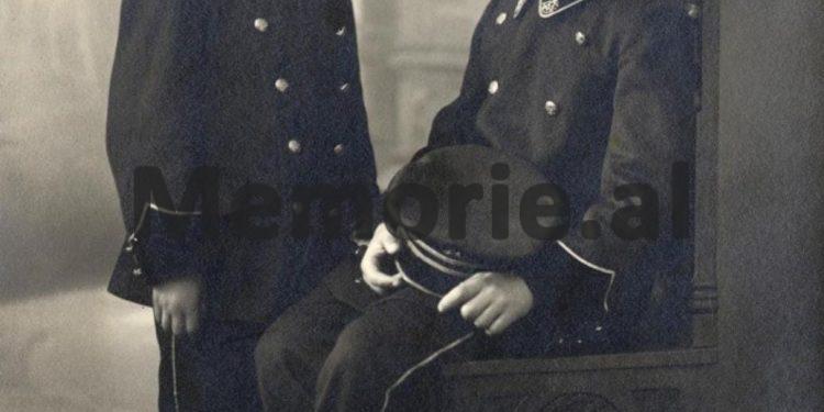 Fotot e panjohura/Nga miqtë e tij të ngushtë, Luigj Gurakuqi e Padër Gjergj Fishta, te i vëllai, Dom Mikeli, motrat Margerita e Antonieta dhe …”/ Imazhet e rralla të Ernest Koliqit