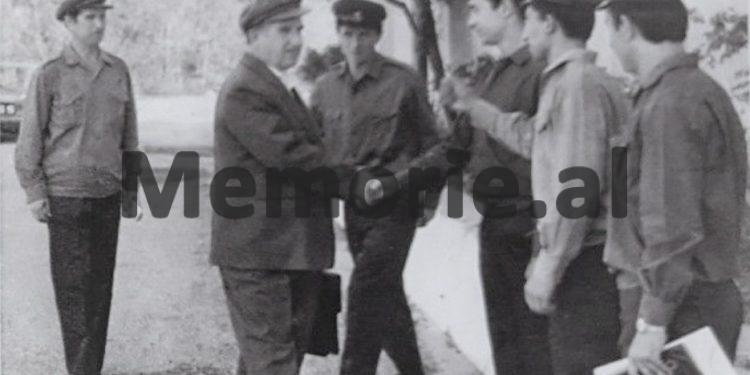 “Kur Hulusi Spahiu fliste për një anëtar të Byrosë Politike, ti Kadri, pse nuk shkove te shoku Enver dhe…”/ Plenum i V-të, kur “kryqëzohej” ministri Hazbiu!