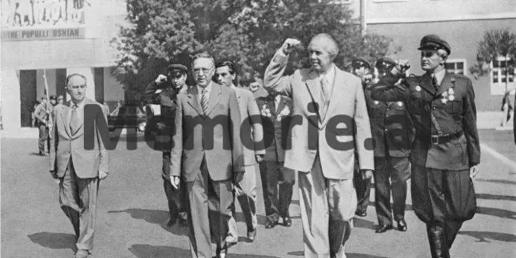 “Kur Hulusi Spahiu fliste për një anëtar të Byrosë Politike, ti Kadri, pse nuk shkove te shoku Enver dhe…”/ Plenum i V-të, kur “kryqëzohej” ministri Hazbiu!