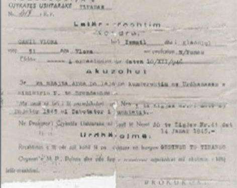 “Vjehrri im, Qamili, i biri i Ismail Qemalit, vuajti dy vjet burg për revolen e të atit dhe në varrimin e tij, ishim 6 veta…”/ Si e persekutoi Enveri, familjen e Plakut të Vlorës