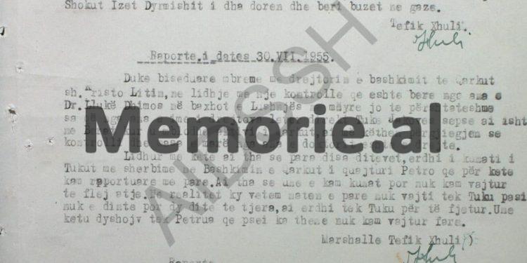 “Vigjilenca’, të shikojë se kush është ushtaraku që luan shah me Tuk Jakovën në shtëpinë e tij dhe…”/Raportet e bashkëpunëtorëve të Sigurimit, Berat, 1955