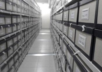 “Shokut Elham nuk i pëlqeu raporti, ai e ndryshoi atë dhe hoqi nga grupi punës, Pelivan Luçin …”/ Relacioni për ngjarjen e “Thikave” të ambasadave, në ’80-ën