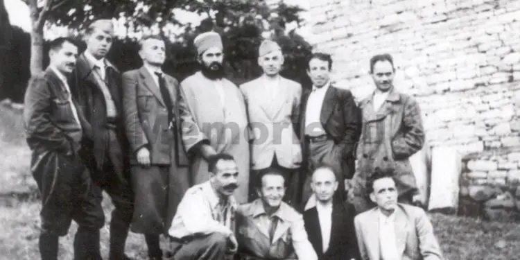 Raport-survejimi i “Luarasit”, Berat ‘56 : “Tuku tha se i pëlqeu fjalimi i Enverit që e kishte dëgjuar në radio, se ai është orator, por unë s’lejoj që…”