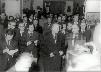 “Enveri e sulmonte Kadarenë, sepse e kishte zili, pasi veprat e tij i përkthenin ‘shtëpi botuese borgjeze’ dhe…”/ Dëshmia e shkrimtarit, Skifter Këlliçi