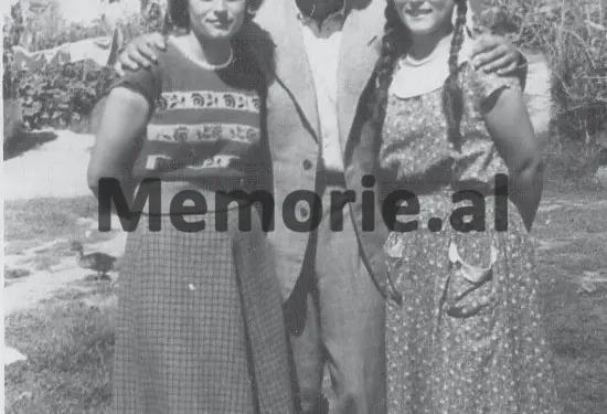 “Ju tregoj persekucionin e grave dhe vajzave martire në regjimin komunist të Enver Hoxhës, ku…”/ Historitë tragjike të rrëfyera nga Fatbardha Mulleti Saraçi