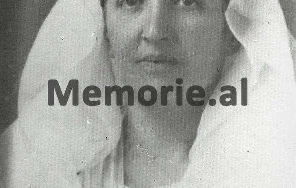 Historia tragjike: “Nanë Lajde Arapin, s’e lanë të priste ngushëllime për të birin, sepse ai ishte ‘anmiku’ i Shqipnisë dhe…”/ Rrëfimi i Fatbardha Mulleti Saraçi