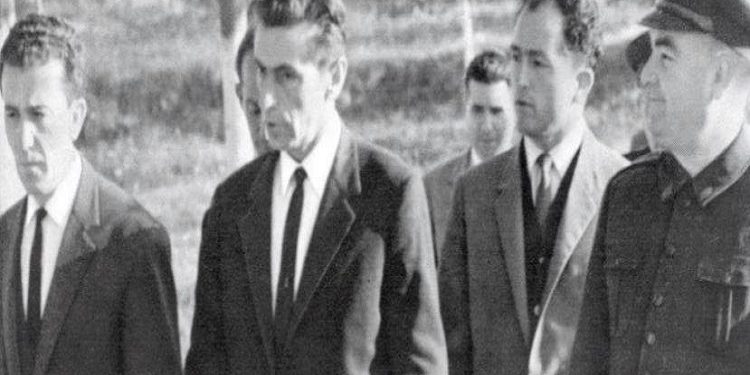 “Florian Kolaneci tha se i ka bërë disa herë vërejtje shokut Elham, por ai kish ofenduar shokët Kosta Gazeli dhe Jorgo Çuli…”/ Raporti sekret i Rexhep Kollit, në ’82-in