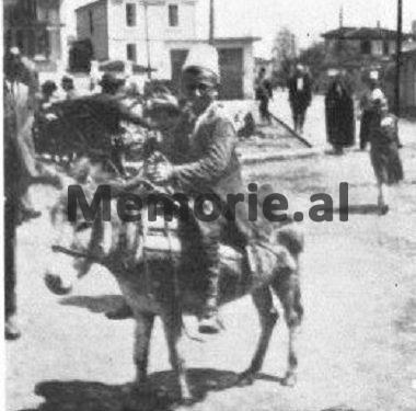 ”Prefekti i Tiranës, pasardhësi i themeluesit të qytetit, Sulejman Pashë Bargjinit, ka të vetmin merak, që nuk ka…”/ Libri i udhëtarit suedez, që vizitoi Shqipërinë në ’35-ën