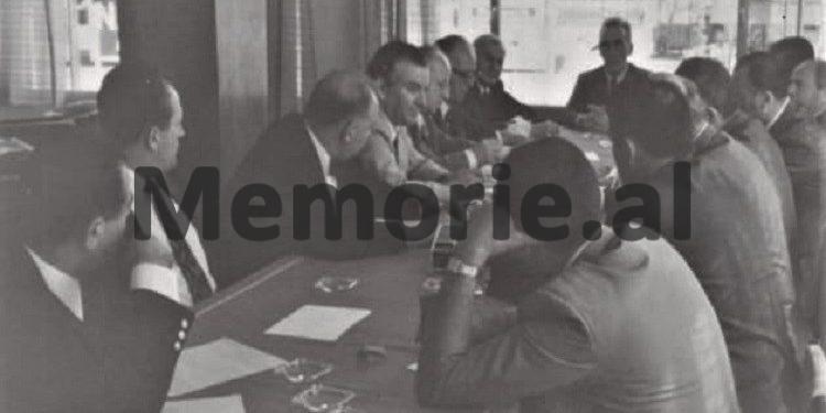 Delegatet ne mbledhje Madrid 1972