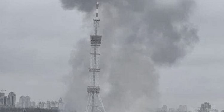 Në këtë javë të luftës, të shkëmbesh letra me një Ukrainas…