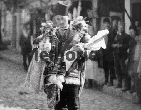 “Gjakmarrja duhet të jetë një rit shumë i lasht ilir, çështje nderi dhe sapo flitet për nder, shqiptari është i pa…”/ Libri i suedezit që vizitoi Shqipërinë në ’35-ën