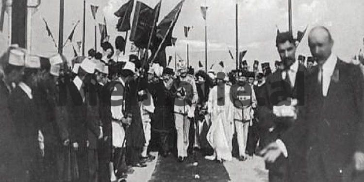 ”Kur Princ Widi zbriti nga vaporri në portin mjeran të Durrësit, ’i’u kujtua aristokracia europiane ku burrat mbanin bastun, kurse këtu mbanin…”/ Libri i suedezit për Shqipërinë