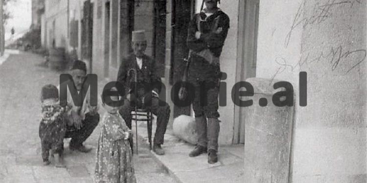 Shqipëria, ‘Orienti Europës’: “Burrat përdredhin mustaqet e gjata dhe tregojnë për bëmat e tyre, kurse gratë me sy të zgurdulluara…”/Libri i panjohur i suedezit Sven Aurén