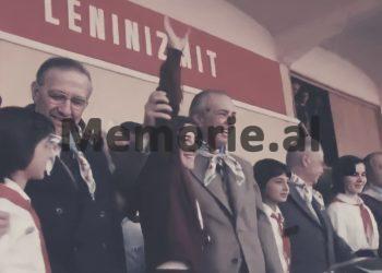 “Jo vetëm fejesa e djalit, por Mehmeti ka bërë gabime të tjera të rënda, si atëhere kur shkoi te ambasadori sovjetik dhe i tha për mua…”! / Dokumenti ‘Tepër sekret’, 13 nëntor ‘81