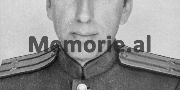 “Shoku Enver, unë kërkova autorizim dhe Rexhepi me Mihallaqin e shpunë Teme Sejkon te vendi dhe e mbytën…”/ Dëshmia e Kadri Hazbiut në mbledhjen e Byrosë, shtator ‘82