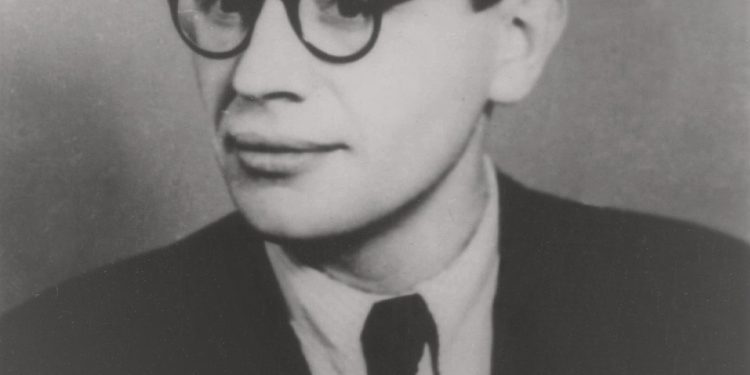 Letrat nga internimi: “E dashuna Milenë, ndodhem në ishullin e Zvërnecit, ku më kanë….”/ Historia e panjohur e shkrimtarit disident, Mark Ndoja, në burgjet e Enver Hoxhës
