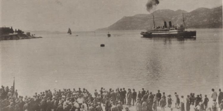 “Esat Pash Toptani, një nga figurat më të paskrupullta në historinë shqiptare, guxoi…”/ Libri i suedezit që vizitoi Shqipërinë në 1935-ën