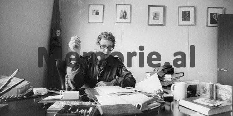 “Me ftesë të Mbreti Leka Zogu, në korrikun e ’72-it, filmova mbledhjen e Madridit që e kryesoi Xhafer Deva, ku ishin…”/ Dëshmia e rrallë e shqiptarit të arratisur