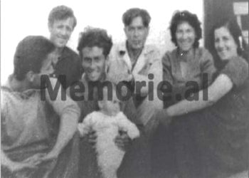 “Ja historia tragjike e familjes së Kol Bib Miraka në regjimin komunist, ku ata…”/ Rrëfimi i Fatbardha Mulleti Saraçi