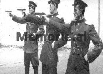 “Shoku Enver, ja po e lexoj unë platformën e Sigurimit që Kadriu u’a dha sovjetikëve, me emrat e agjenturës….”/ Diskutimi i Hekuran Isait në mbledhjen e Byrosë, shtator ‘82