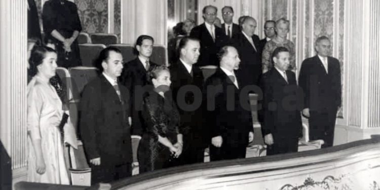 “Ja njerëzit që hyjnë e dalin në shtëpi dhe zyrën e Tukut, kurse shoferi e kuzhinieri i tij, thonë…”/ Denoncimi i Gac Mazit dhe raporti i Zv/Drejtorit të Sigurimit, Zoi Themeli