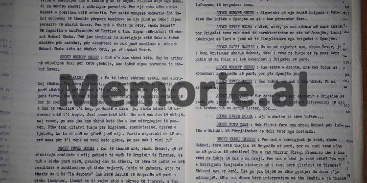 “Mehmet, te Shkolla e Partisë, ti ke dashur që t’u thuash studentëve, se ky Art Ushtarak që ka nënshkruar Enveri…”! / Akuzat e Enverit në mbledhjen e Byrosë, 17 dhjetor ‘81