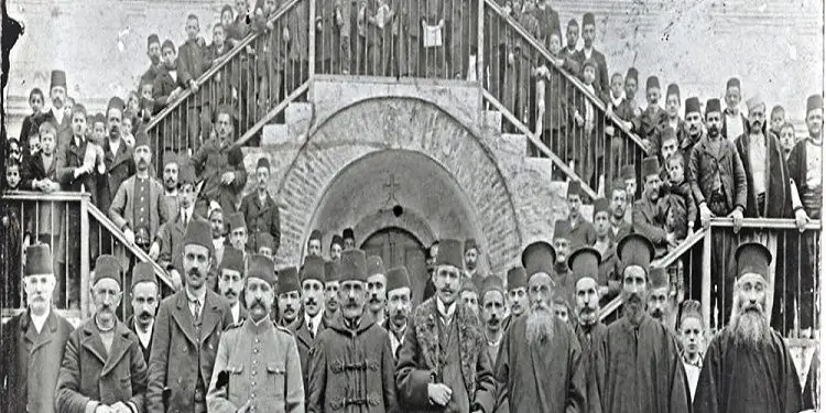 ”Elbasani, qyteti i mrekullueshëm që ka prodhuar inteligjencën kryesorë të vendit, ka gjithashtu dhe një klub akademik, ku…”/ Libri i suedezit që vizitoi Shqipërinë në ’35-ën
