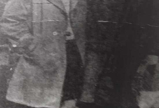 “Pasi ja shkulën me pinca dhëmbët e floririt, nënën e shtrinë për tokë në qeli dhe …”!/ Historia e tragjike e tiranasit që vuajti 27 vite në burgjet e Enver Hoxhës