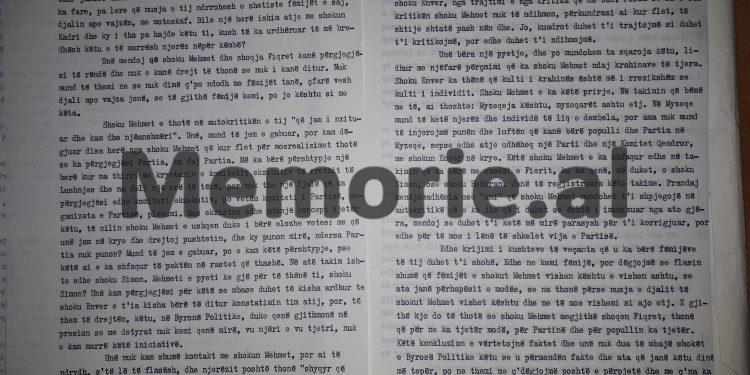 “Djali i shokut Mehmet, kur ishte në Divjakë, dilte shëtiste me motoskaf, pa lëre nusja e tij, ndërrohej e shëtiste …”/ Akuzat e Lenka Çukos në mbledhjen e Byrosë, 17 dhjetor ‘82