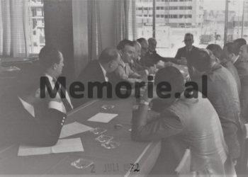 “Xhafer Deva, asht burri i shtetit shqiptar etnik, që në emën të atij populli, luajti rolin ma vendimtar…” / Historia e panjohur e atdhetarit të madh