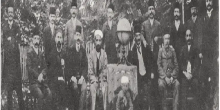 ”Elbasani, qyteti i mrekullueshëm që ka prodhuar inteligjencën kryesorë të vendit, ka gjithashtu dhe një klub akademik, ku…”/ Libri i suedezit që vizitoi Shqipërinë në ’35-ën