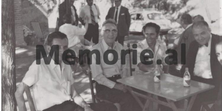 “Xhafer Deva, asht burri i shtetit shqiptar etnik, që në emën të atij populli, luajti rolin ma vendimtar…” / Historia e panjohur e atdhetarit të madh