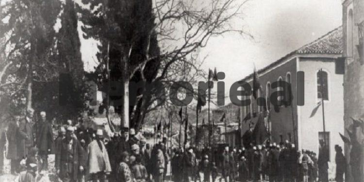 “Vlora, s’është si qytetet e tjera shqiptare, as në ndërtim dhe mënyrën e të jetuarit, ajo të jep përshtypje italiane, pasi…”!/ Çfarë shkruante udhëtari suedez, në ’35-ën